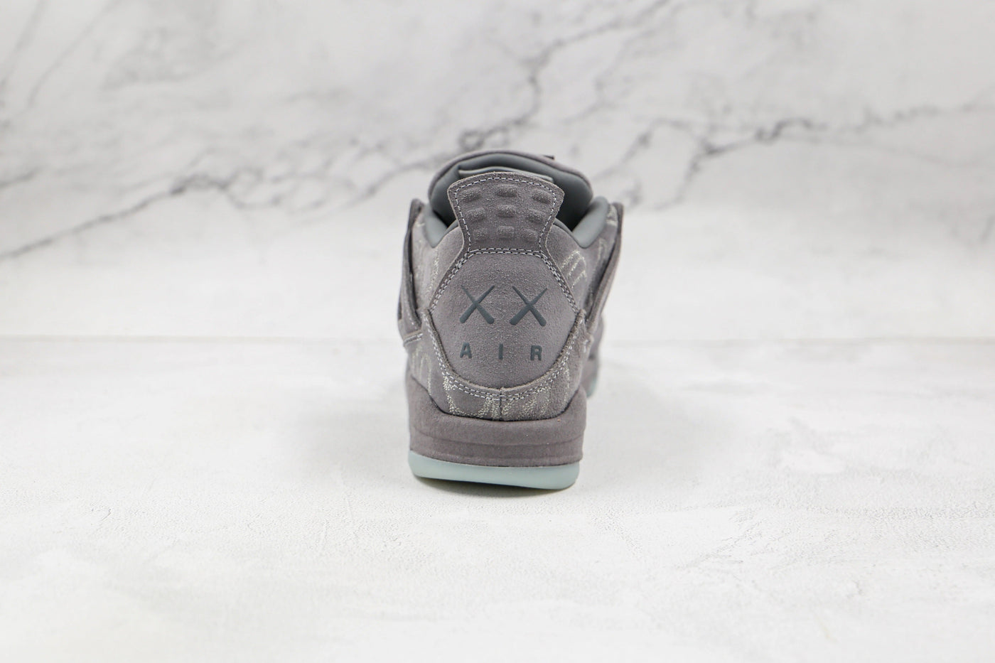 Jordan 4 Retro Kaws