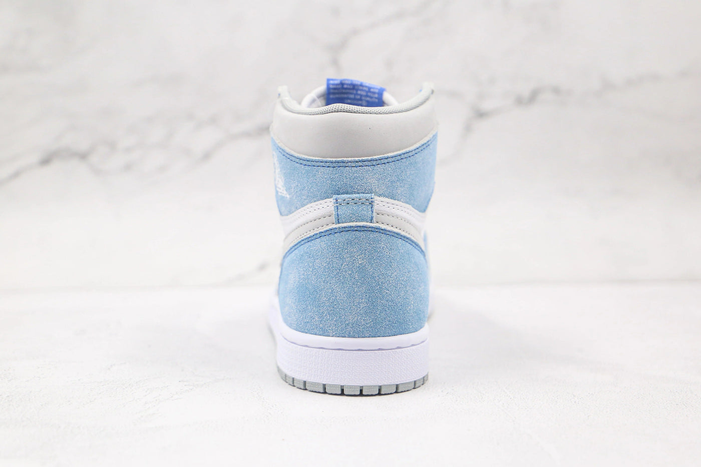 Jordan 1 Retro High Hyper Royal Smoke Grey