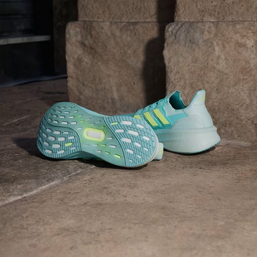 Adidas Ultraboost 5 Sneakers – Flash Aqua