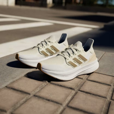 Adidas Ultraboost 5 Sneakers – Beige/White