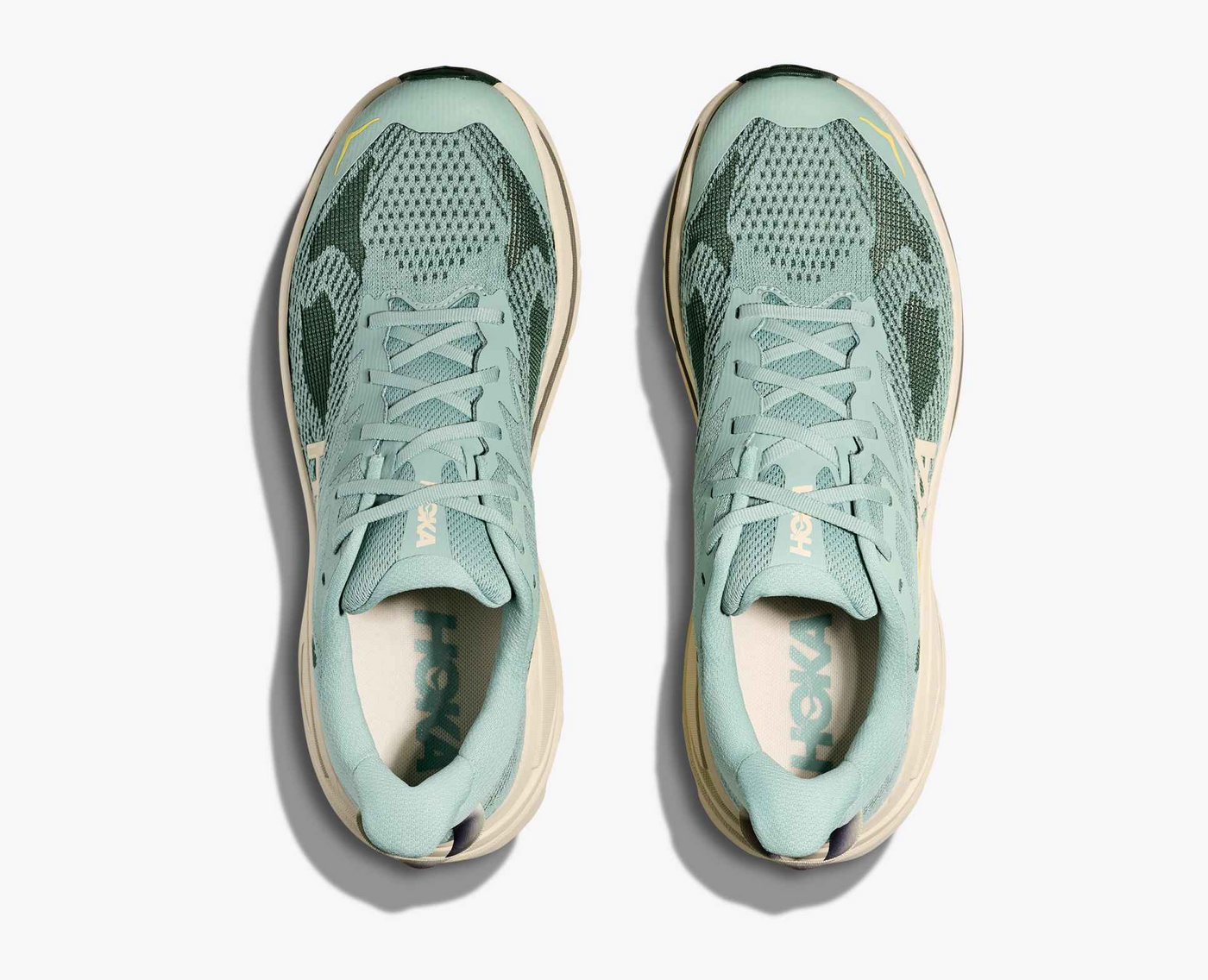 Hoka Challenger 8 - Jade/Truffle salt