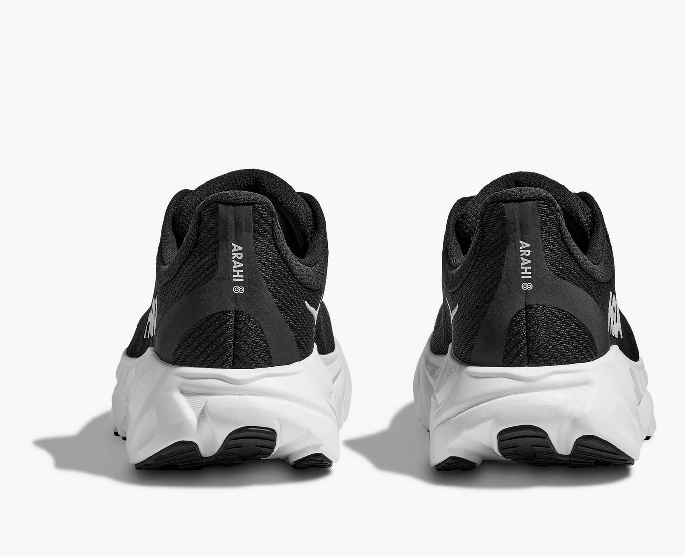 Hoka Arahi 8 - Black/White