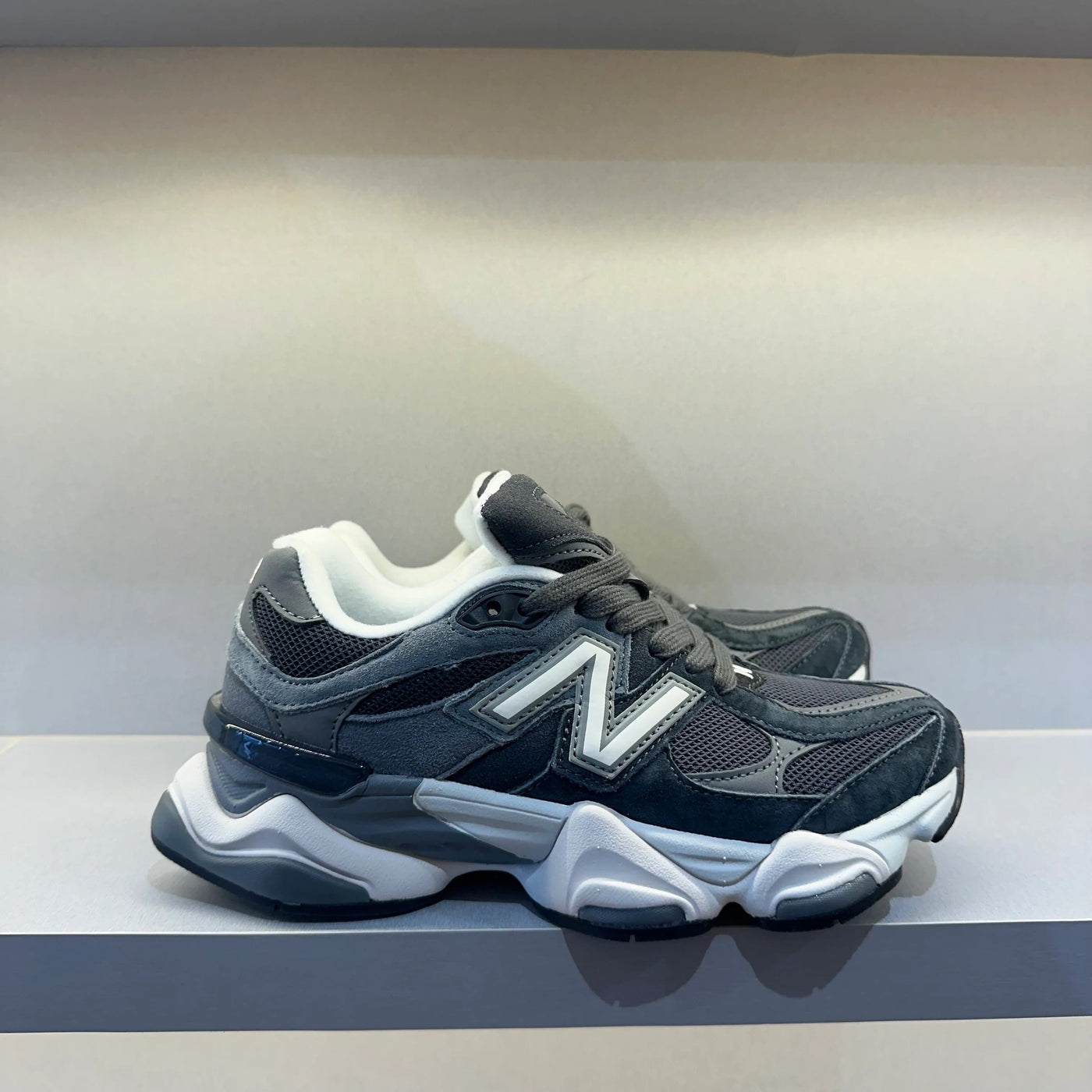 New Balance 9060 Black Magnet