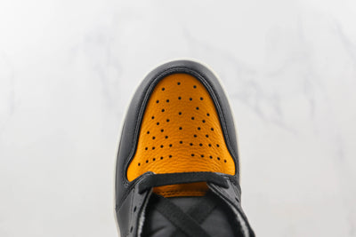 Jordan 1 Retro High Taxi Yellow Toe